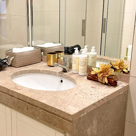 Daire Prestige Entire 3 Bedroom Luxury Lisboa