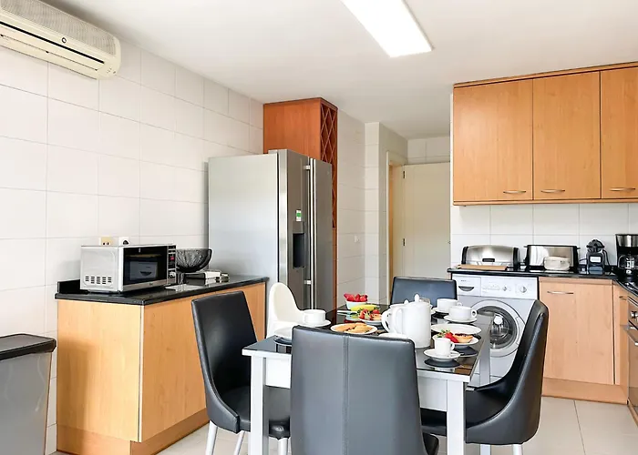 Prestige Entire 3 Bedroom Luxury * Lisboa