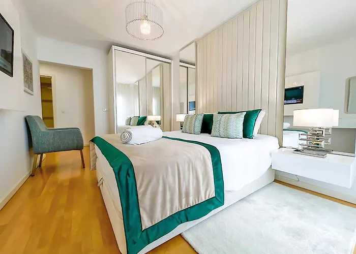 Prestige Entire 3 Bedroom Luxury