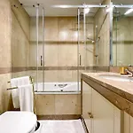 Apartamento Prestige Entire 3 Bedroom Luxury Lisboa