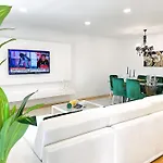 Prestige Entire 3 Bedroom Luxury * Lisboa