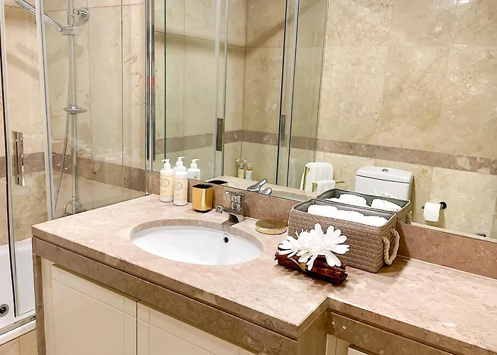 Prestige Entire 3 Bedroom Luxury *