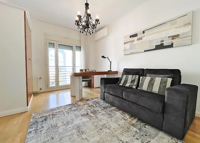Prestige Entire 3 Bedroom Luxury דירה ליסבון